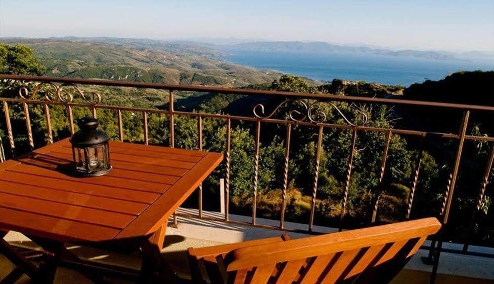 ホテル Rastoni Pelion ヴィジツァ エクステリア 写真