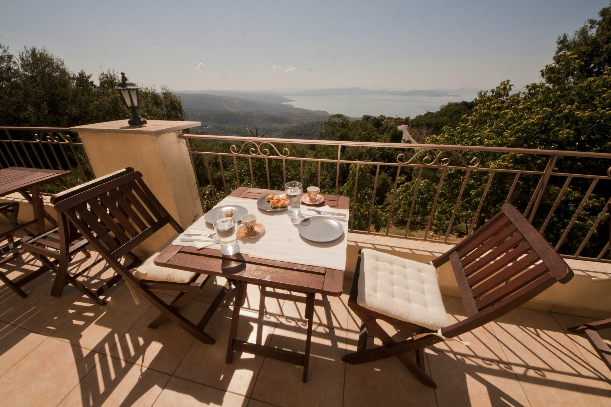 ホテル Rastoni Pelion ヴィジツァ エクステリア 写真